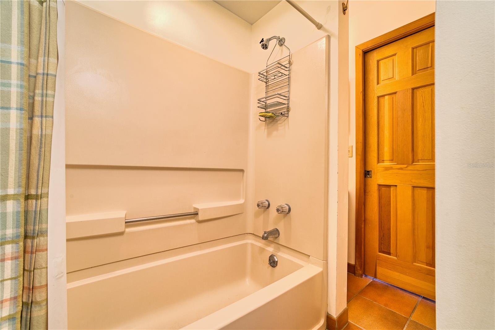 123 MASON LAKE TRL, HAWTHORNE, FL, 32640