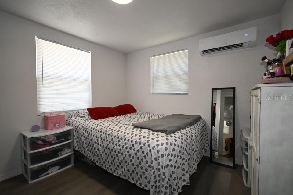 11907 FRONTAGE RD, DADE CITY, FL, 33525