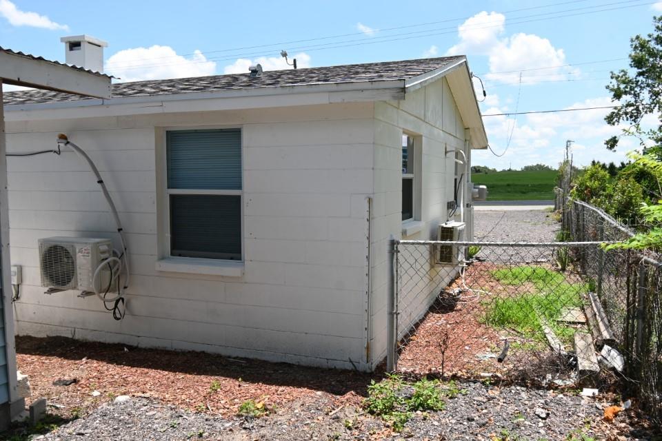 11907 FRONTAGE RD, DADE CITY, FL, 33525