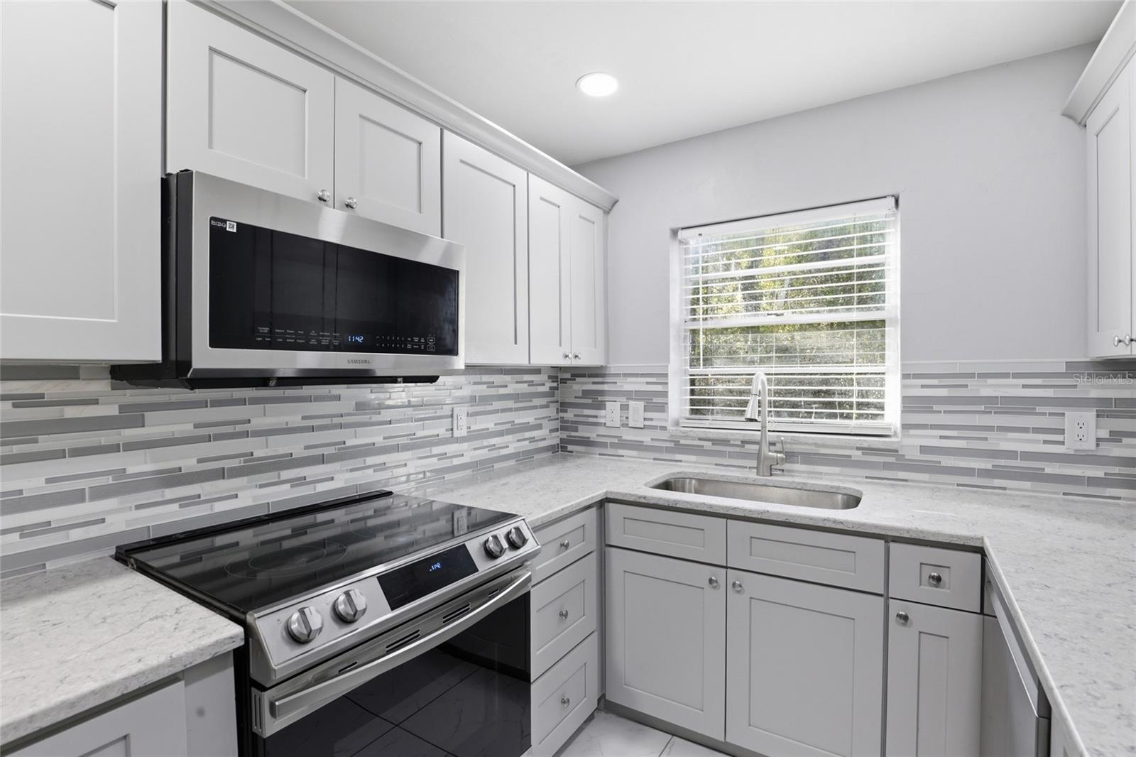11908 NW 164TH TER, ALACHUA, FL, 32615