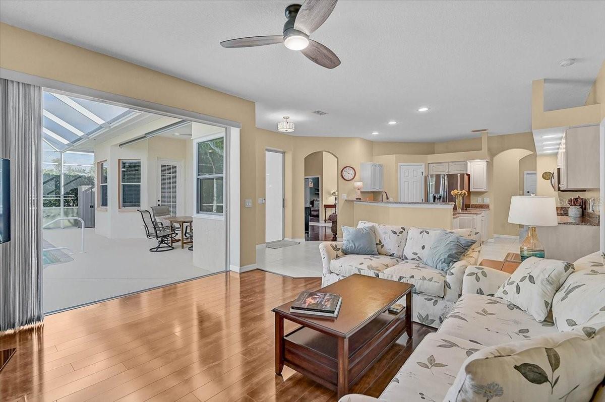 4422 MCINTOSH LAKE AVE, SARASOTA, FL, 34233