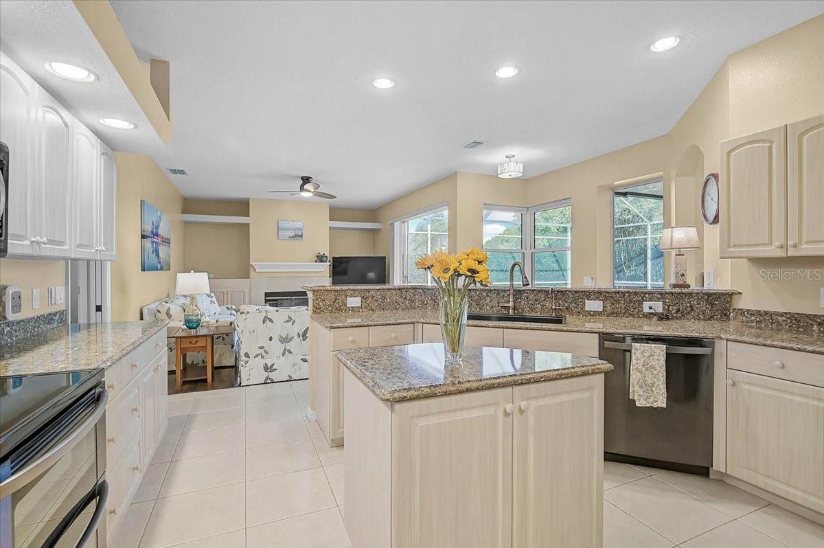 4422 MCINTOSH LAKE AVE, SARASOTA, FL, 34233