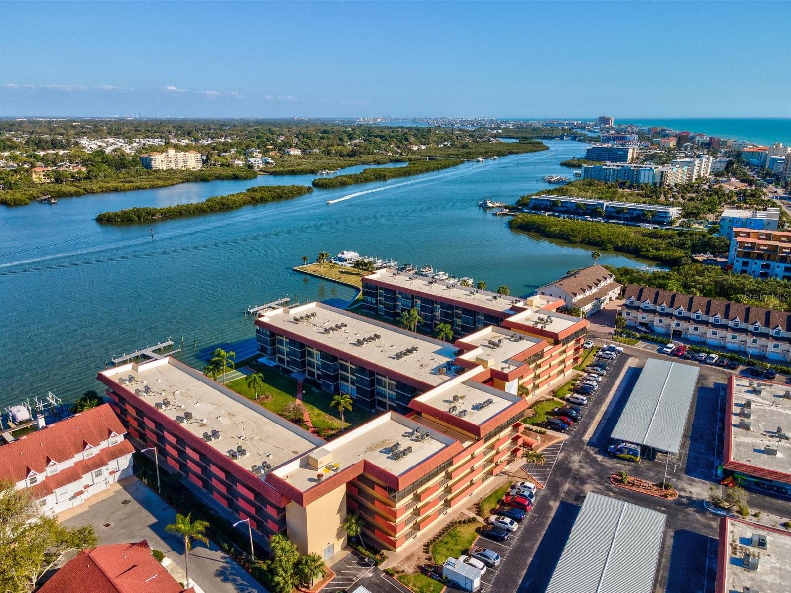 19701 GULF BLVD #105, INDIAN SHORES, FL, 33785