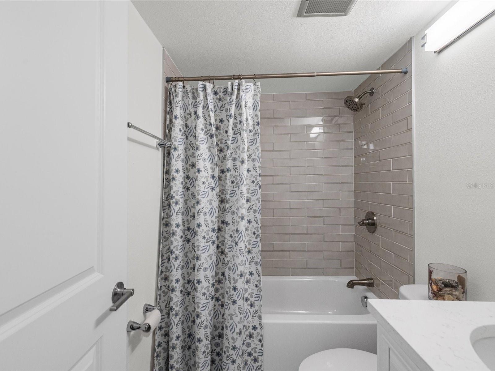 19701 GULF BLVD #105, INDIAN SHORES, FL, 33785