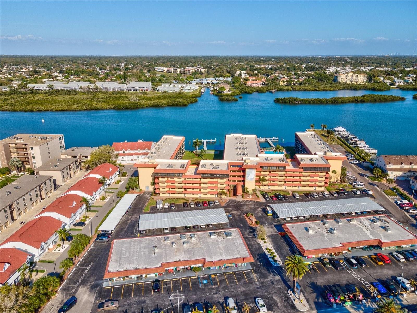 19701 GULF BLVD #105, INDIAN SHORES, FL, 33785