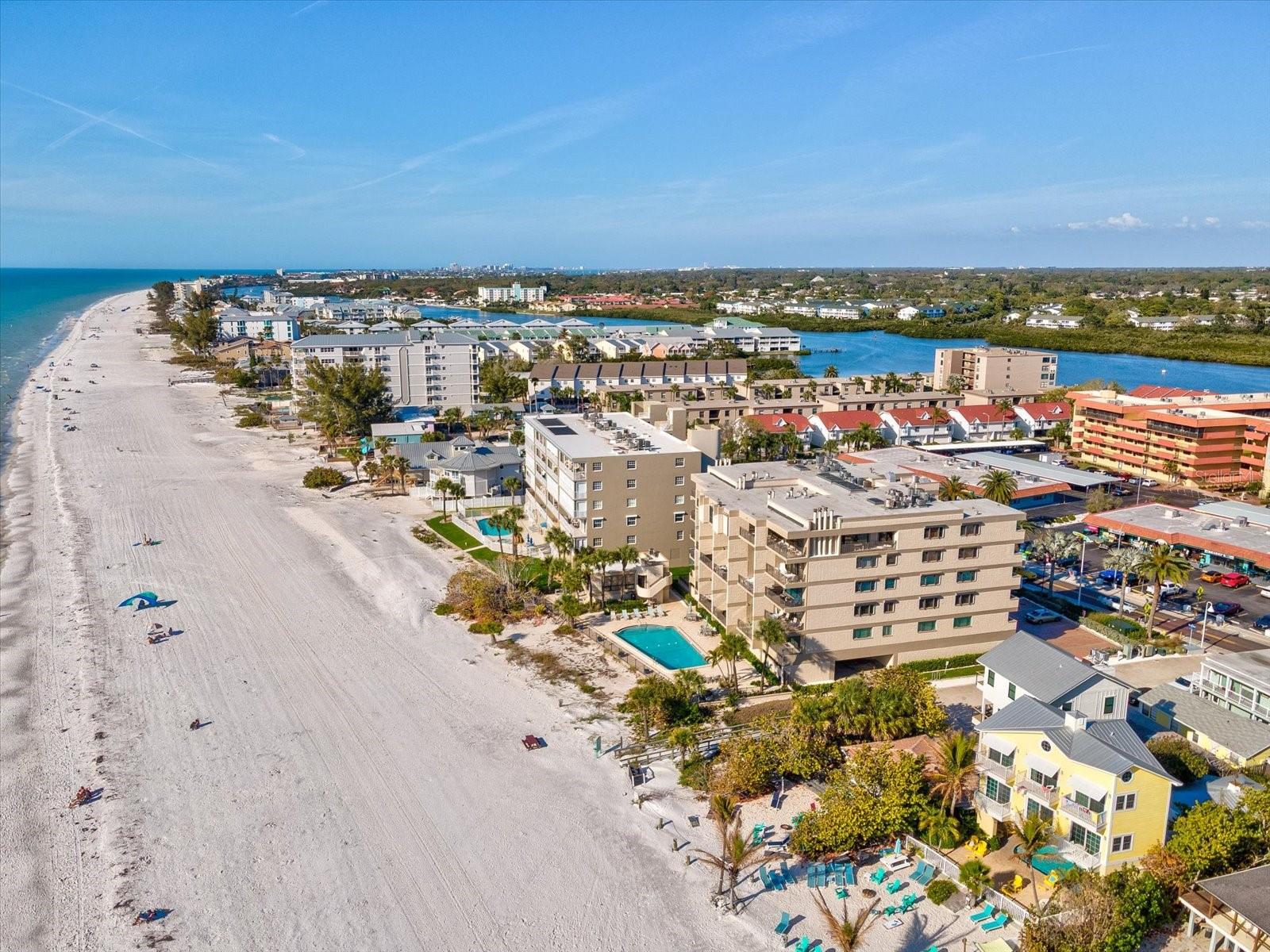 19701 GULF BLVD #105, INDIAN SHORES, FL, 33785