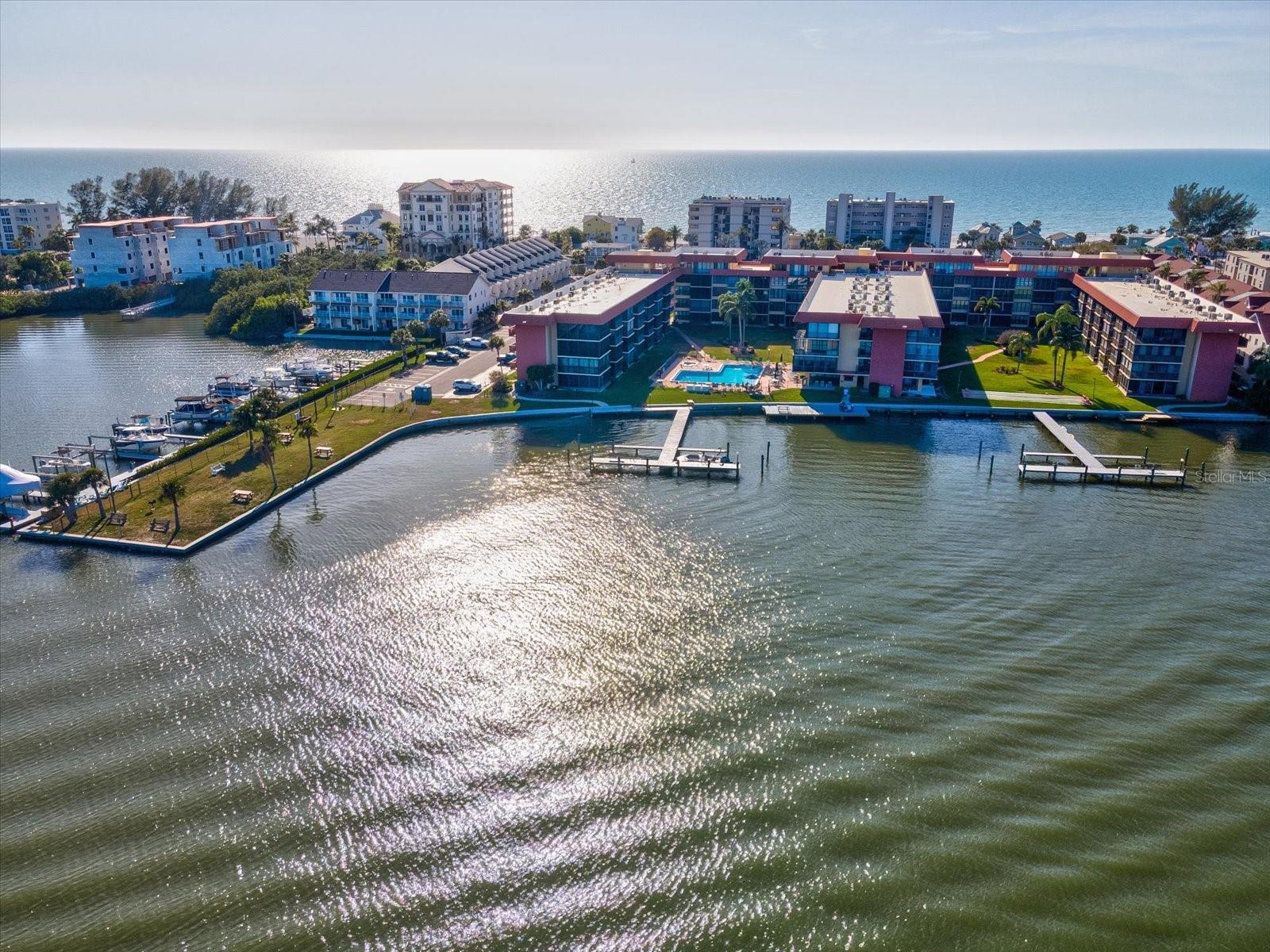 19701 GULF BLVD #105, INDIAN SHORES, FL, 33785