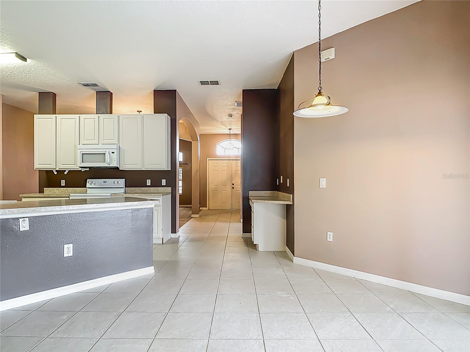 1296 SAXON BLVD, DELTONA, FL, 32725