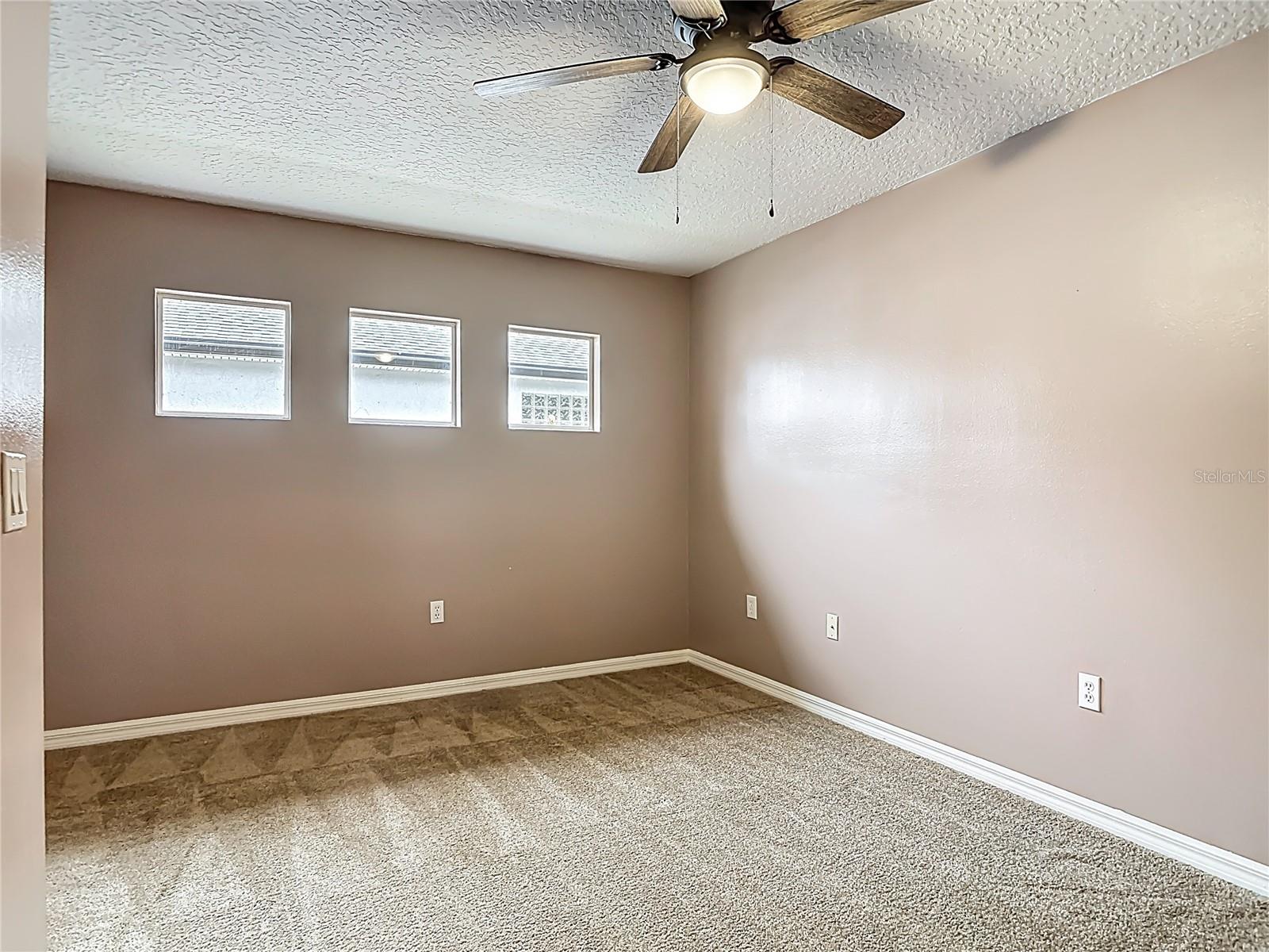 1296 SAXON BLVD, DELTONA, FL, 32725
