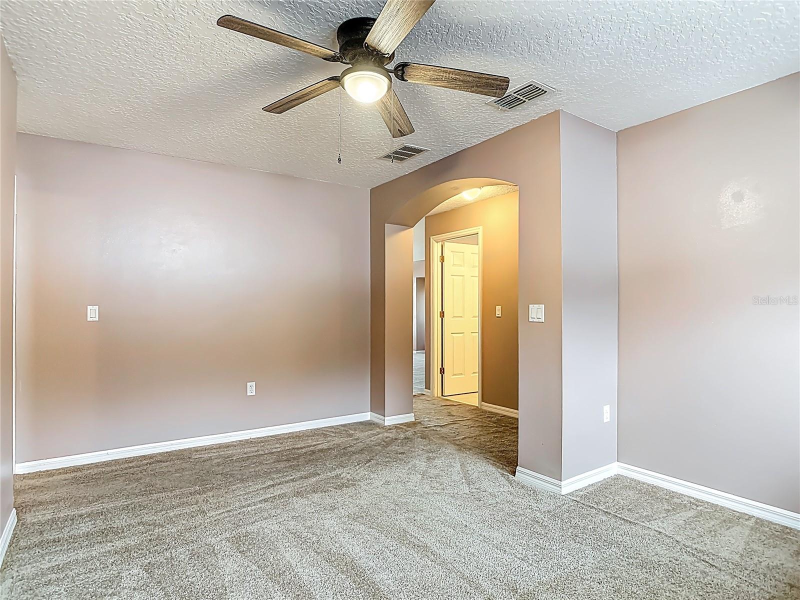 1296 SAXON BLVD, DELTONA, FL, 32725