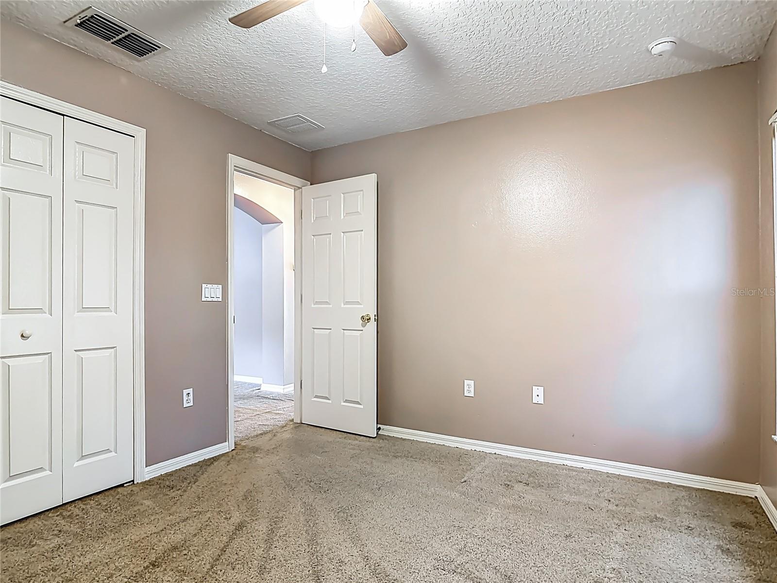 1296 SAXON BLVD, DELTONA, FL, 32725