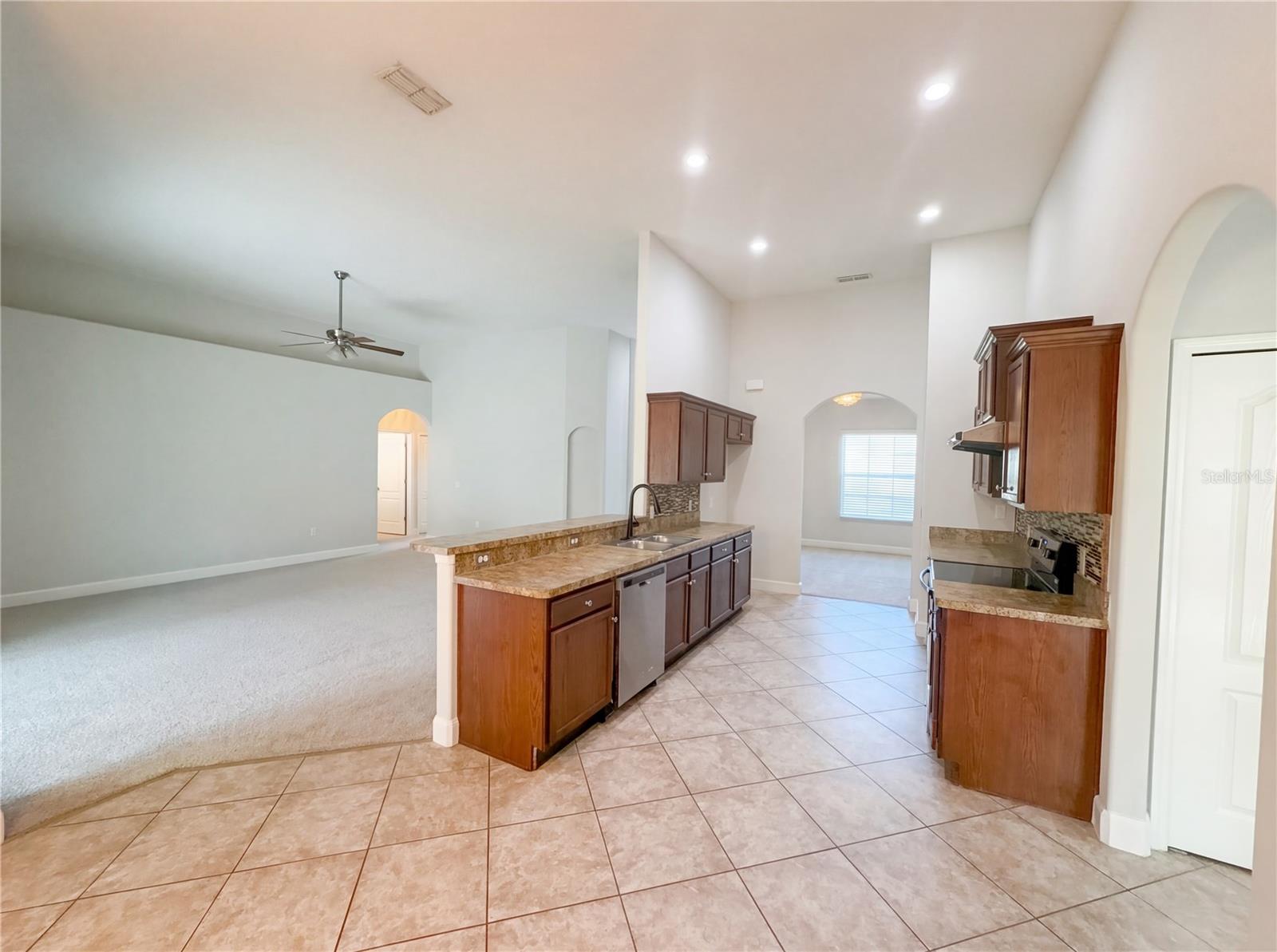 6326 HICKORY LEAF PL, LAKELAND, FL, 33813