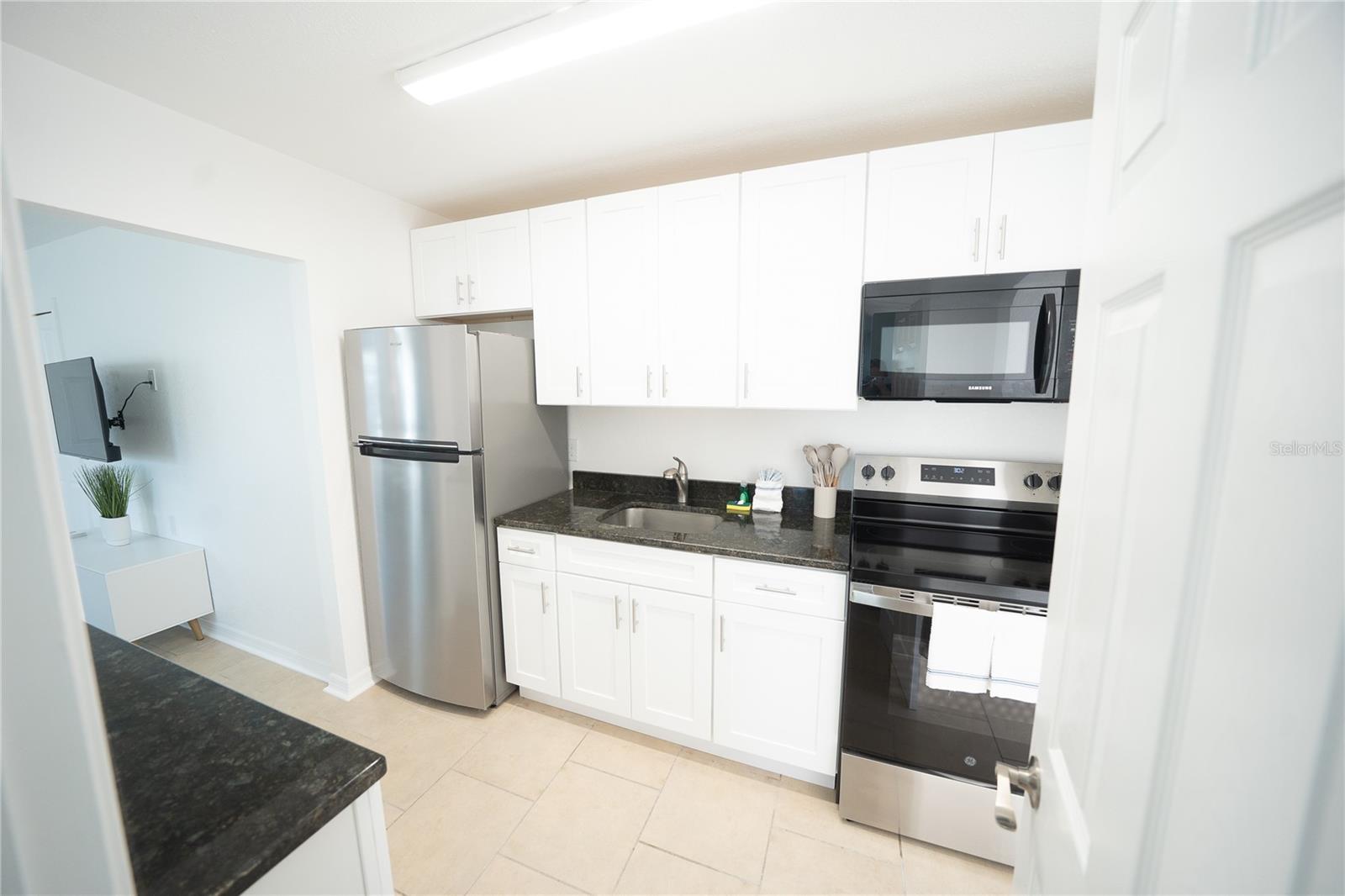 130 177TH TER W, REDINGTON SHORES, FL, 33708