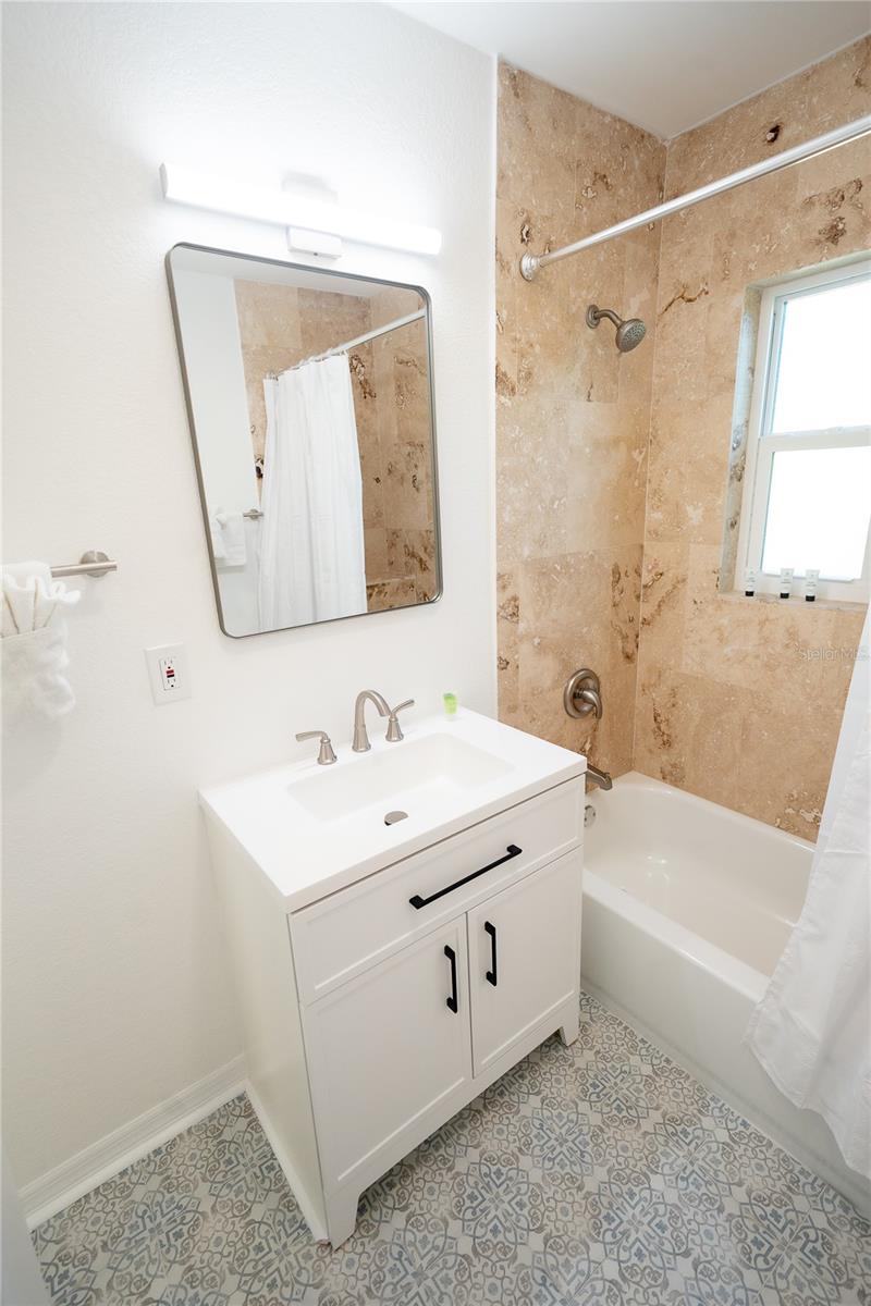 130 177TH TER W, REDINGTON SHORES, FL, 33708