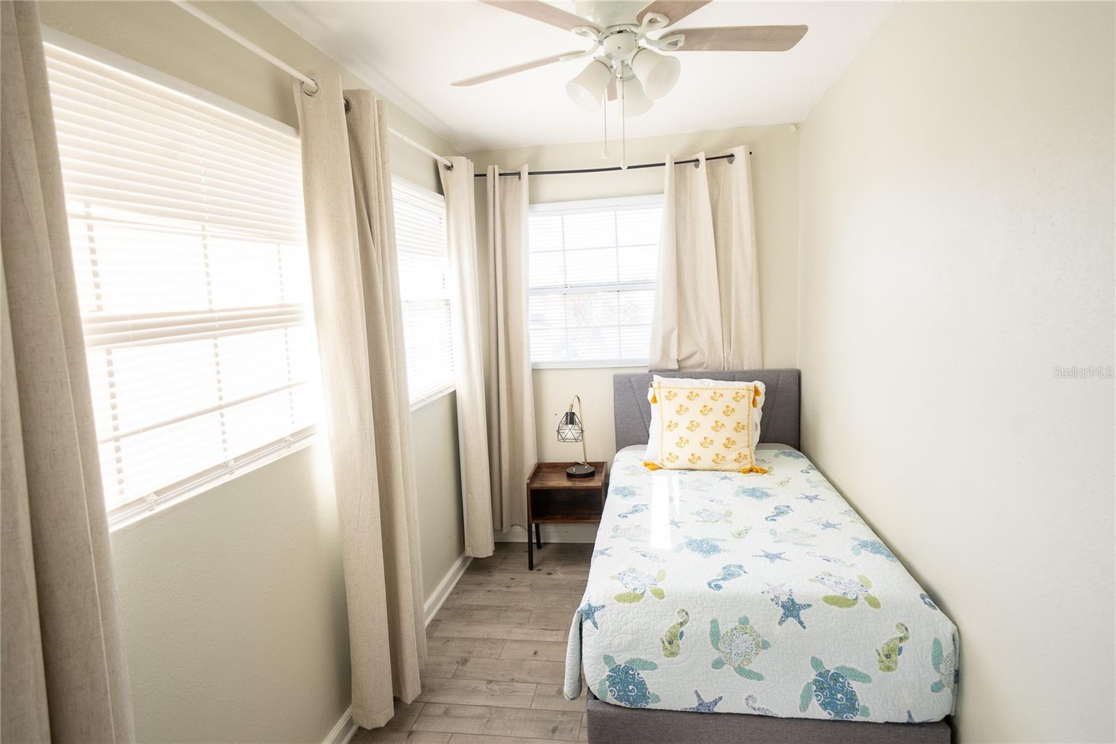 130 177TH TER W, REDINGTON SHORES, FL, 33708