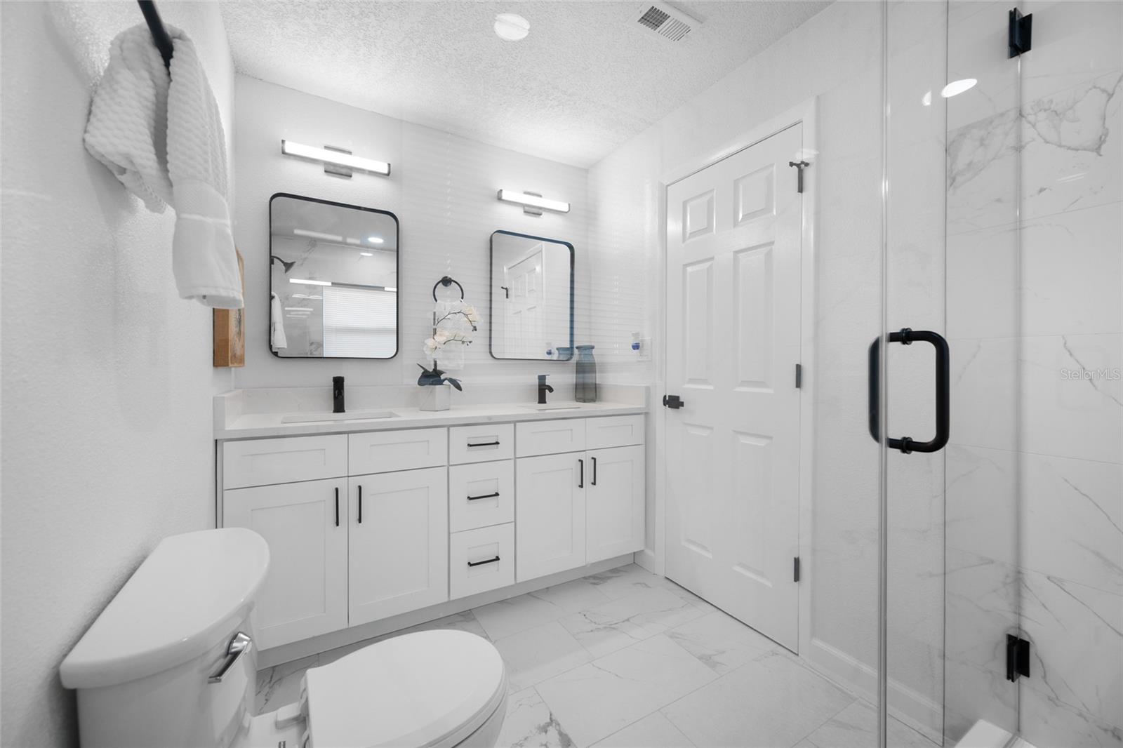 9880 W BAY ST, SEMINOLE, FL, 33776
