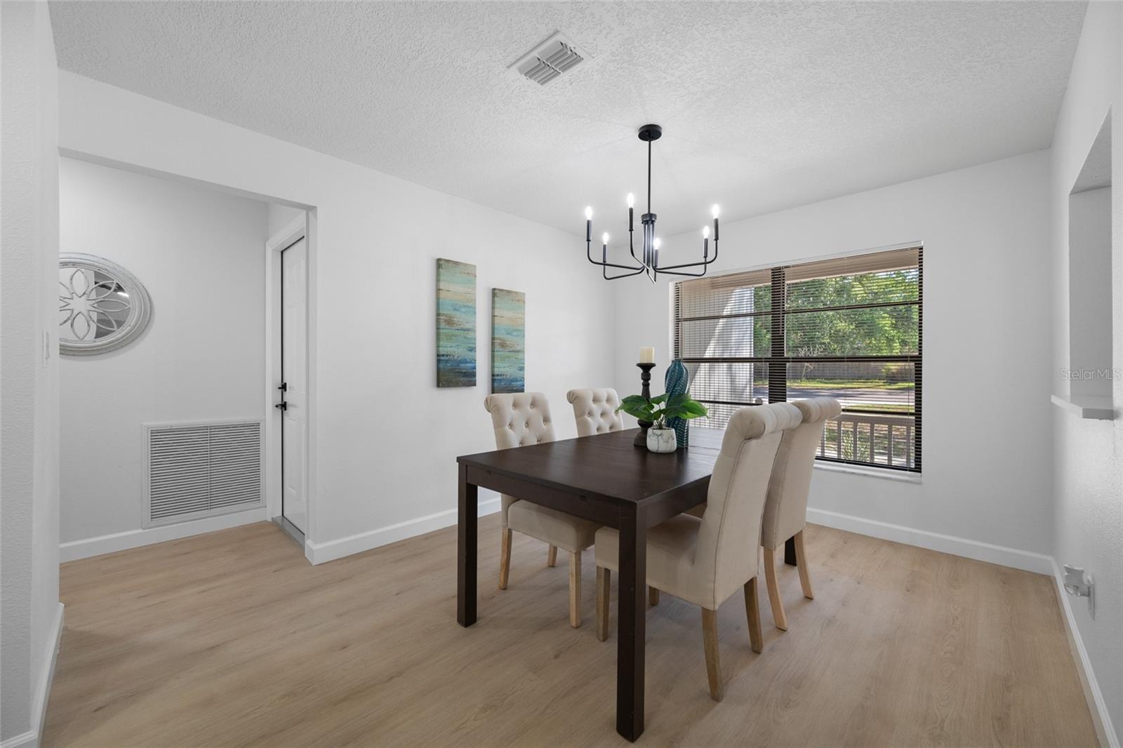 9880 W BAY ST, SEMINOLE, FL, 33776