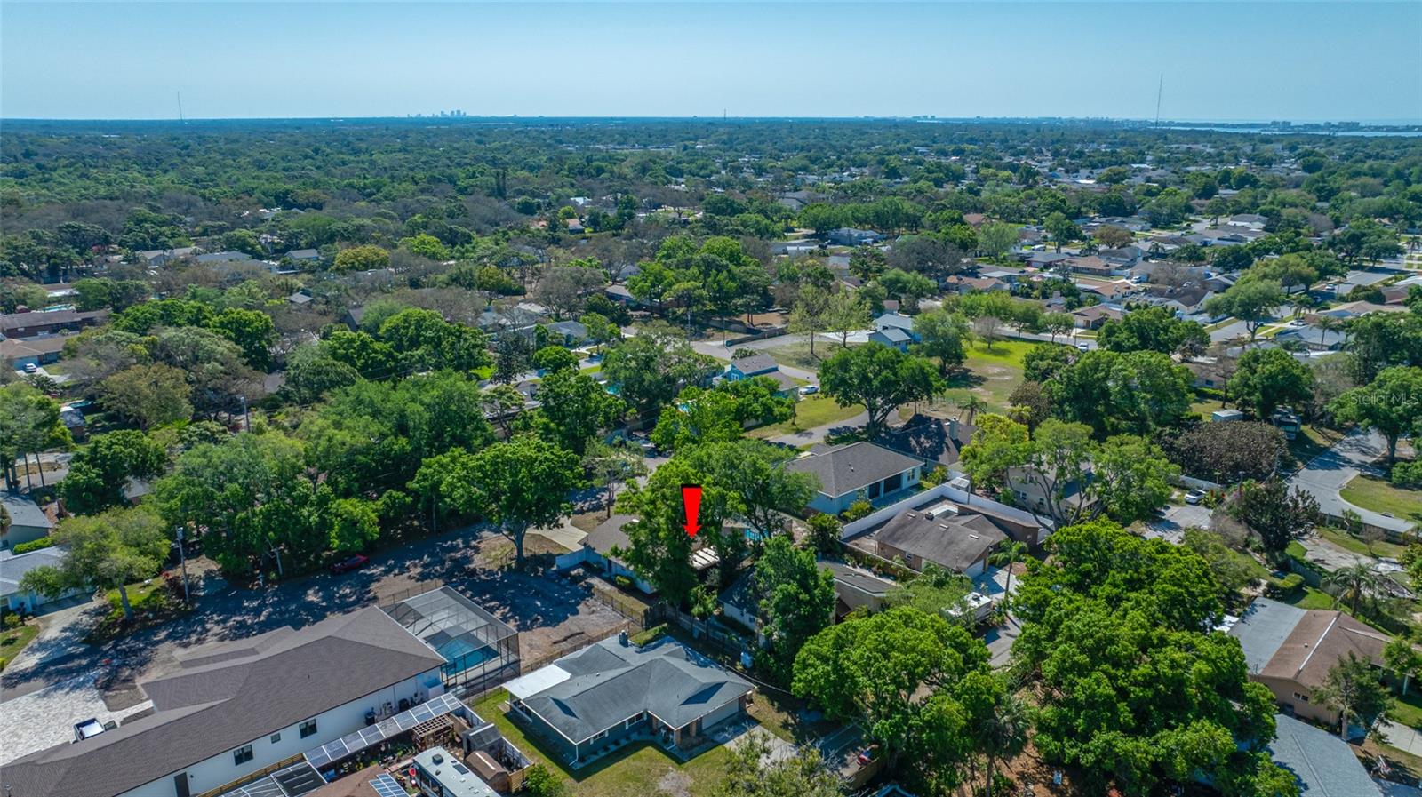 9880 W BAY ST, SEMINOLE, FL, 33776
