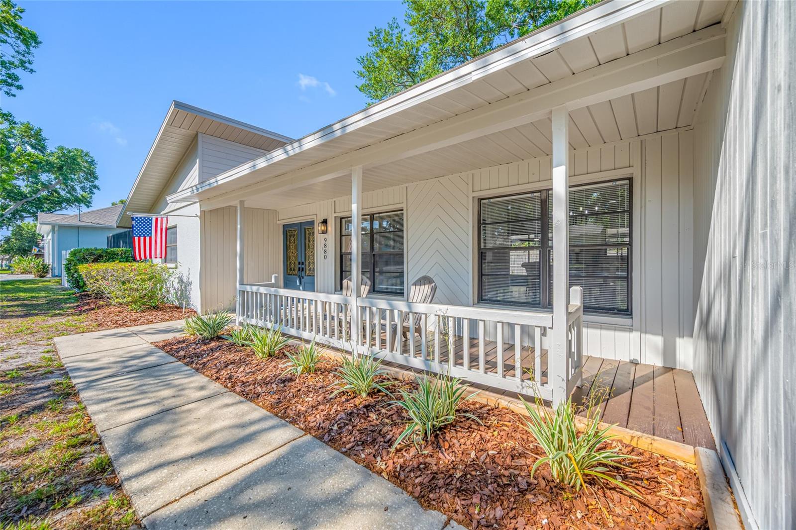 9880 W BAY ST, SEMINOLE, FL, 33776