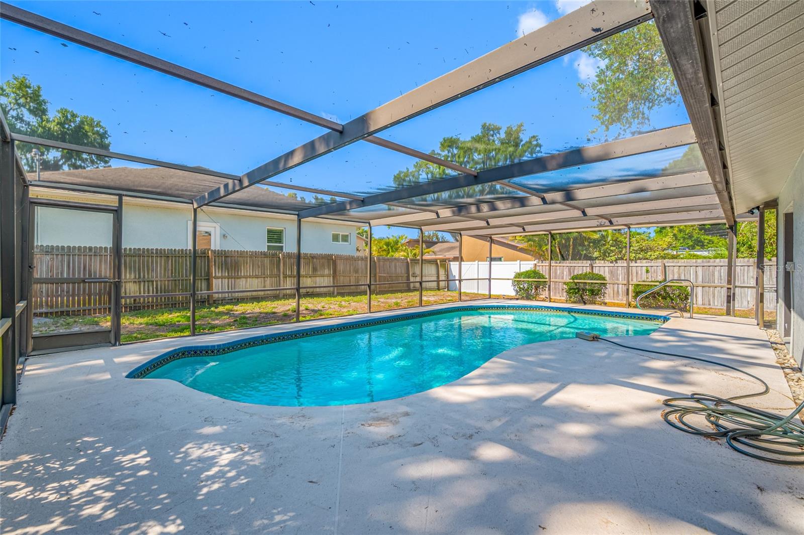 9880 W BAY ST, SEMINOLE, FL, 33776