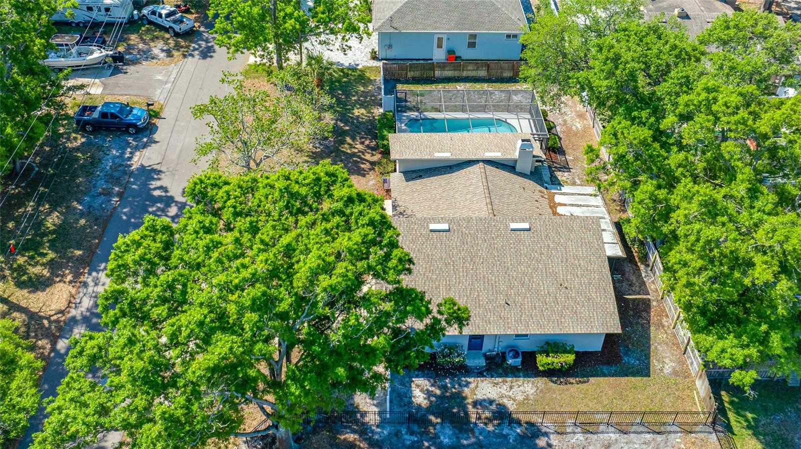 9880 W BAY ST, SEMINOLE, FL, 33776