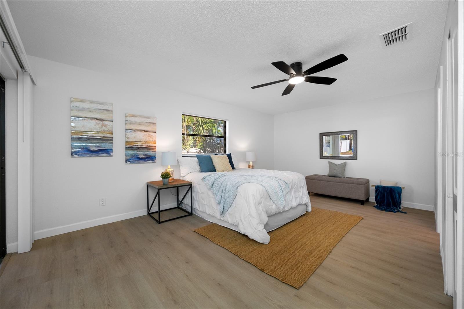 9880 W BAY ST, SEMINOLE, FL, 33776