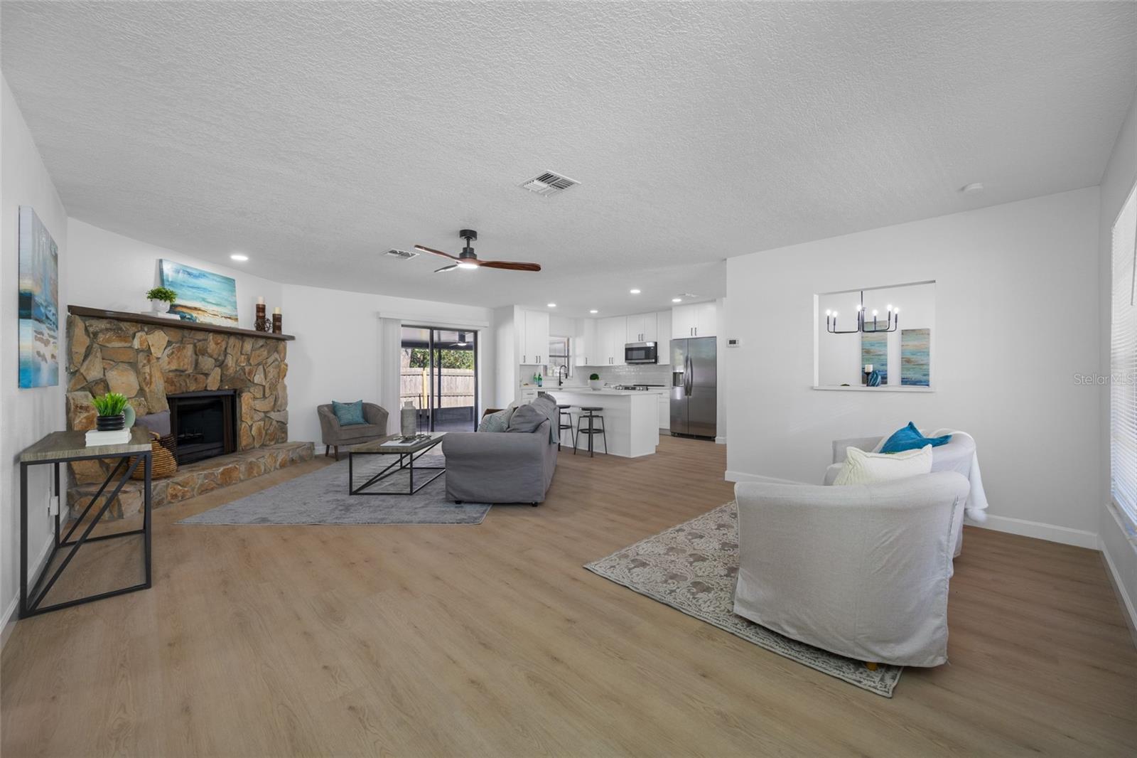 9880 W BAY ST, SEMINOLE, FL, 33776
