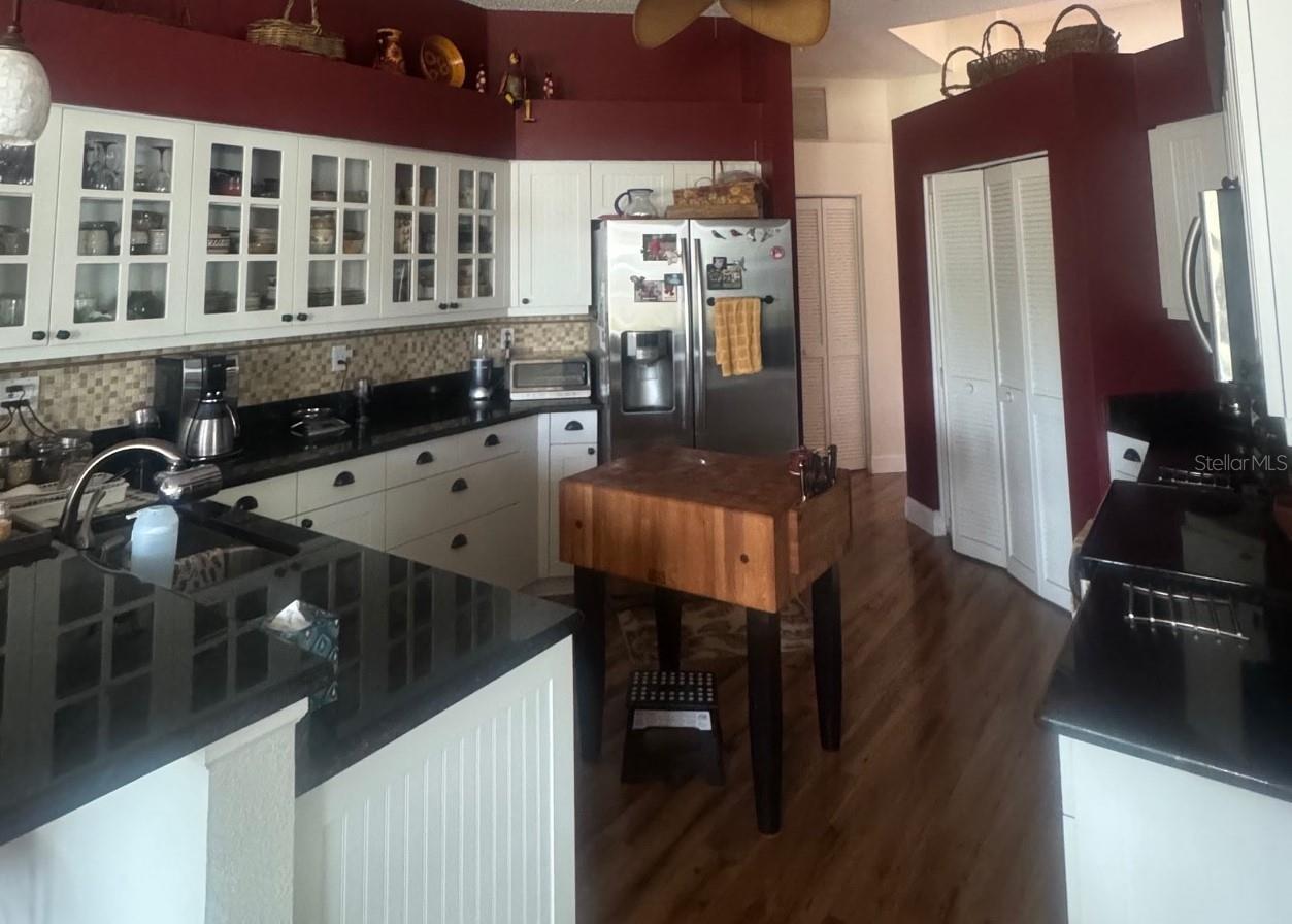 4062 WESTBOURNE CIR, SARASOTA, FL, 34238