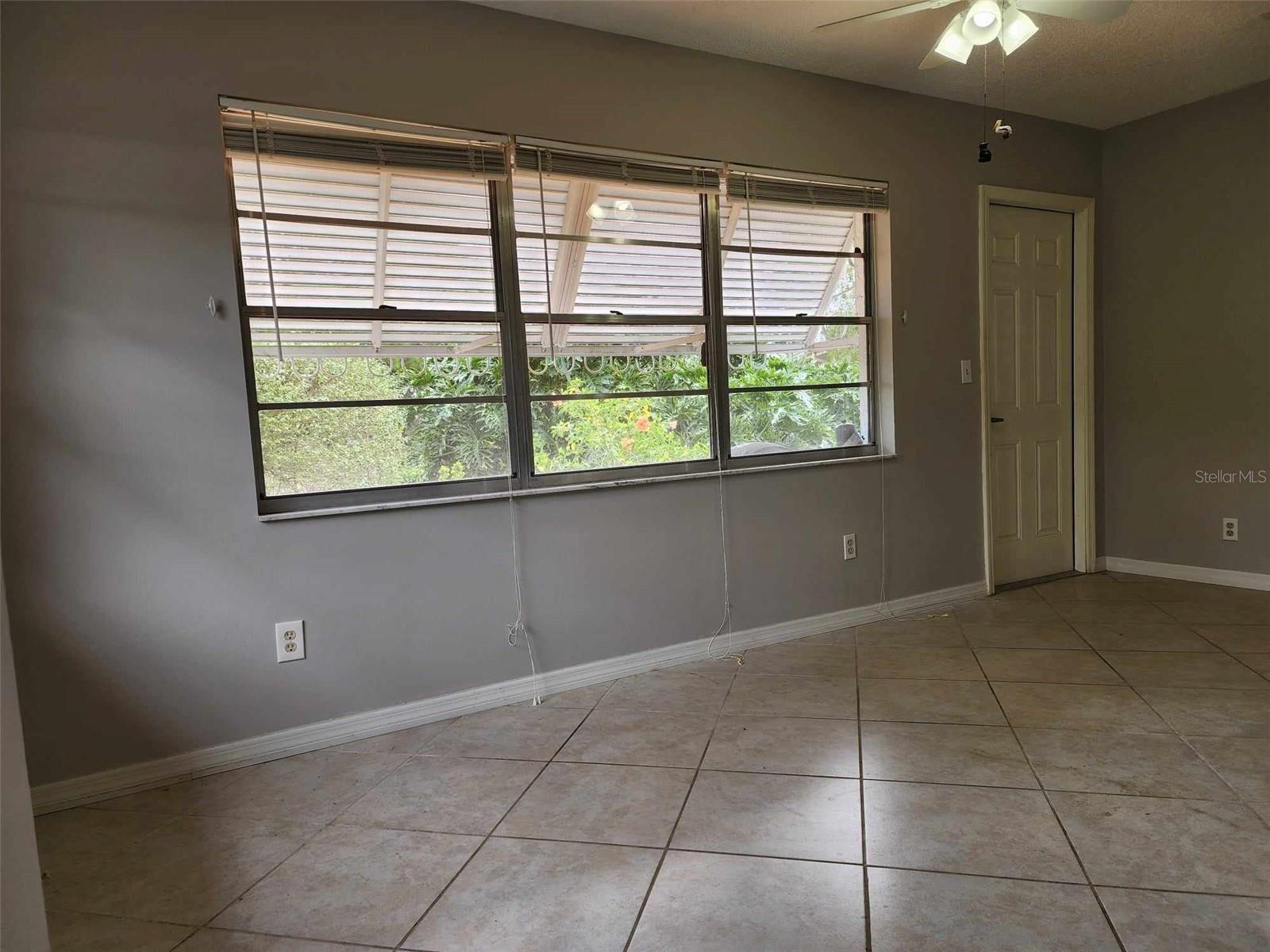 1102 HALTON CT #1102, SUN CITY CENTER, FL, 33573