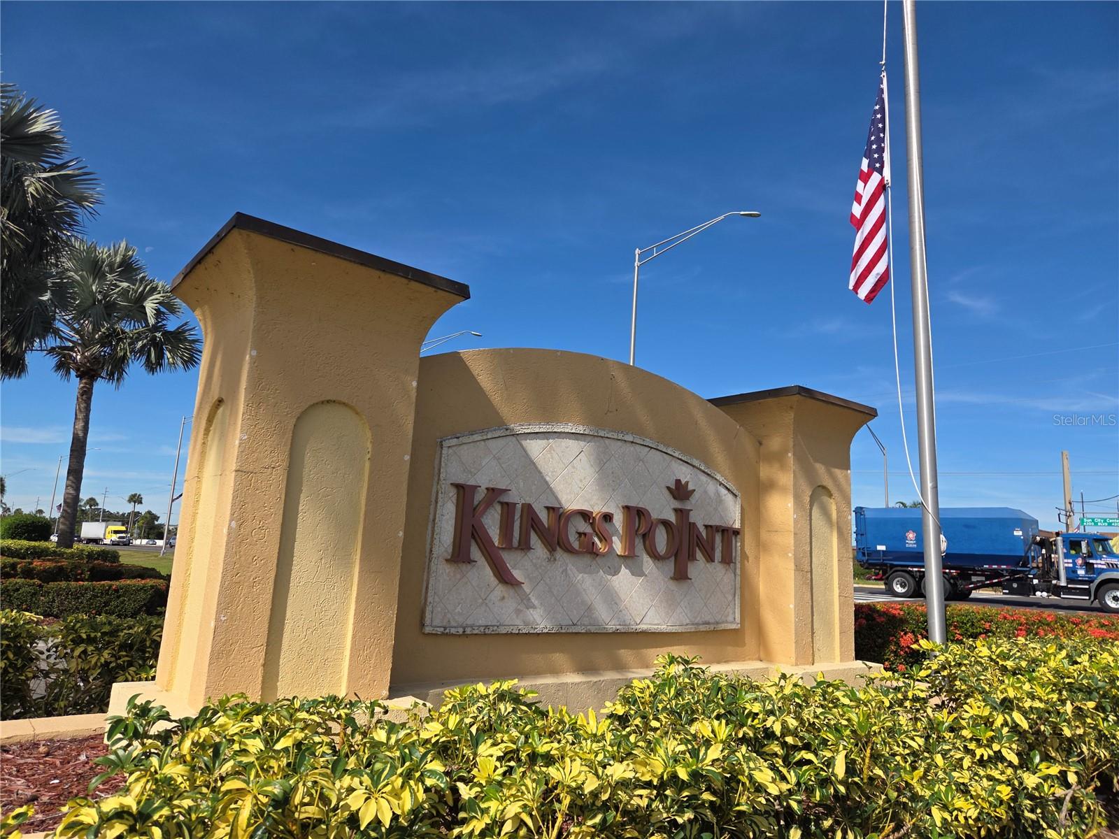 1102 HALTON CT #1102, SUN CITY CENTER, FL, 33573