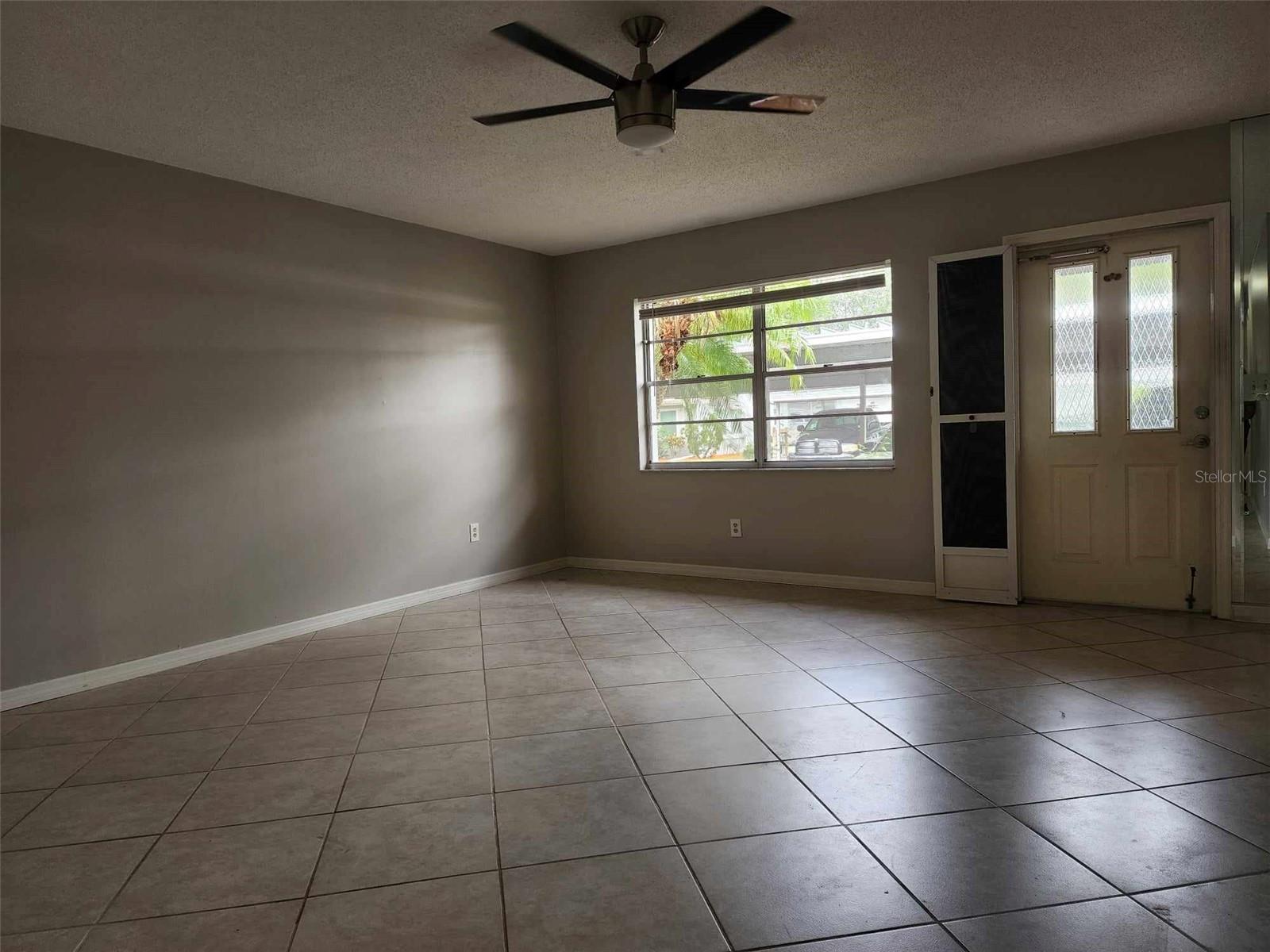 1102 HALTON CT #1102, SUN CITY CENTER, FL, 33573