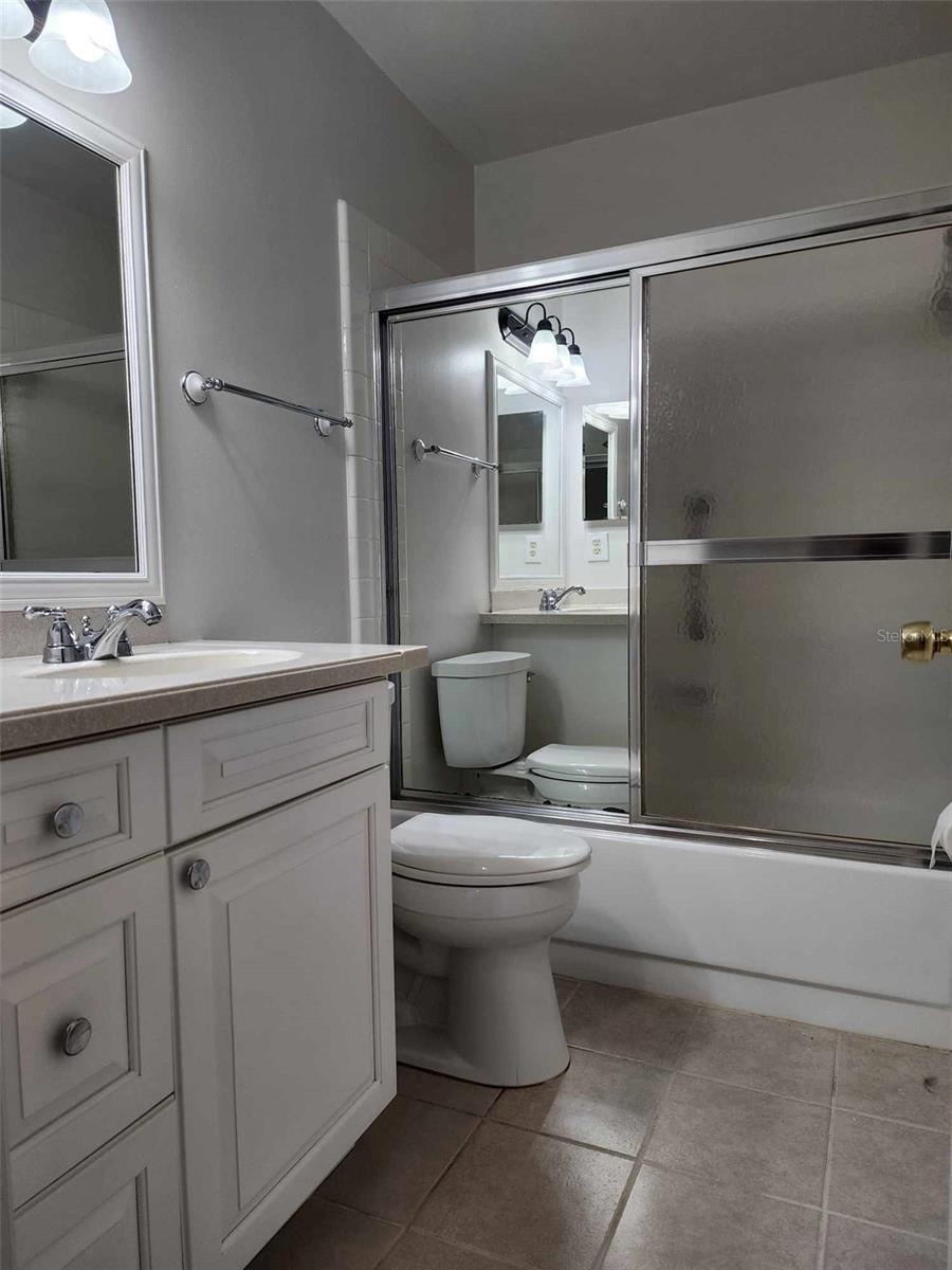 1102 HALTON CT #1102, SUN CITY CENTER, FL, 33573