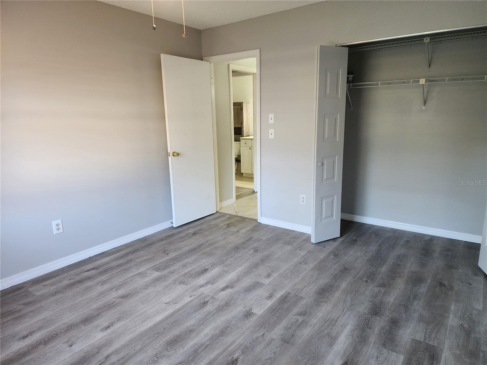 1102 HALTON CT #1102, SUN CITY CENTER, FL, 33573