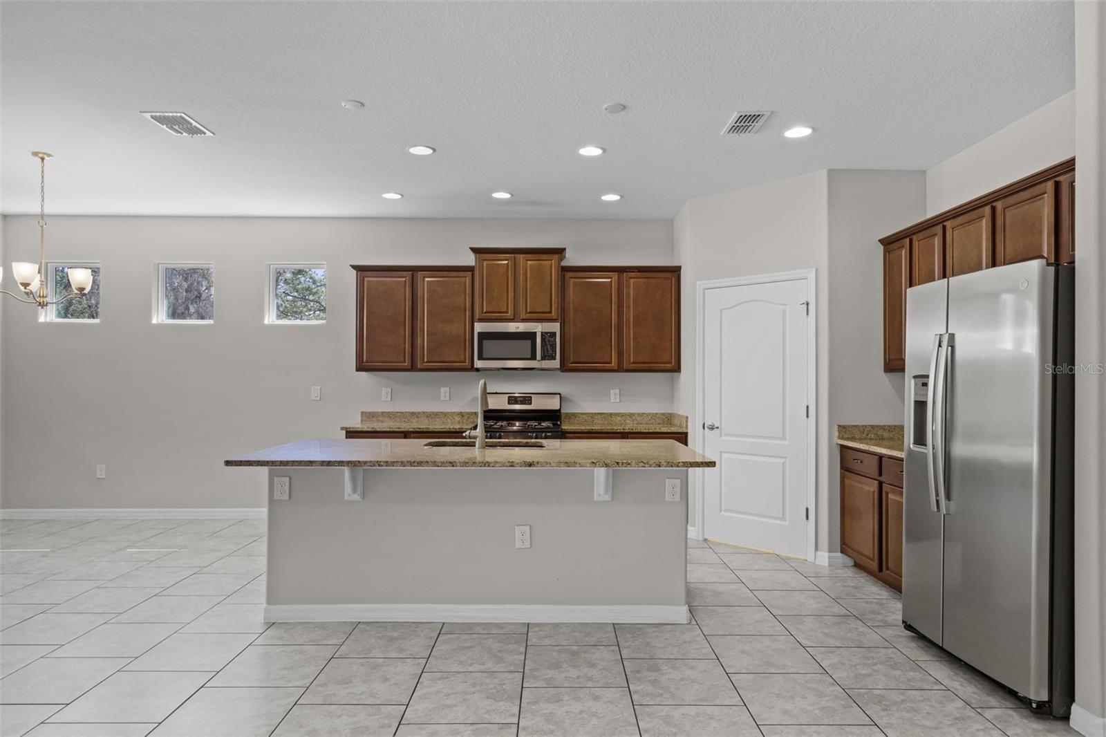 405 E FREESIA CT, DELAND, FL, 32724