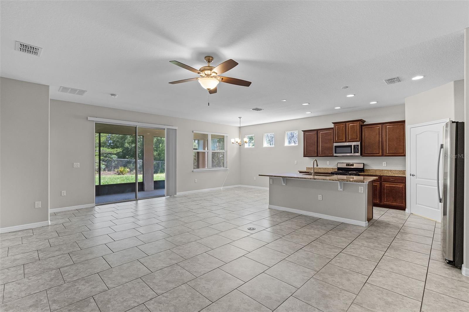 405 E FREESIA CT, DELAND, FL, 32724