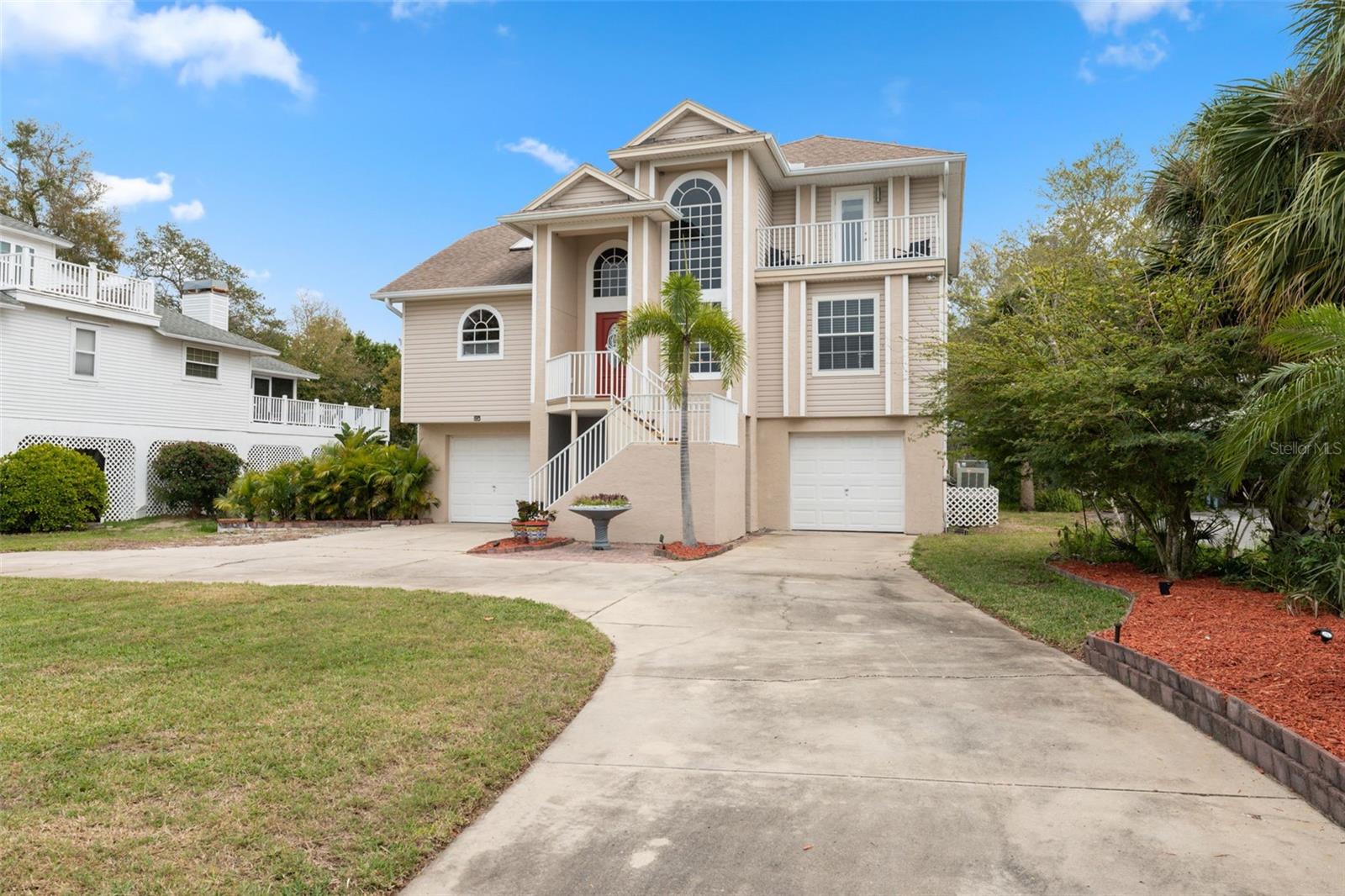 3114 BLUFF BLVD, HOLIDAY, FL, 34691