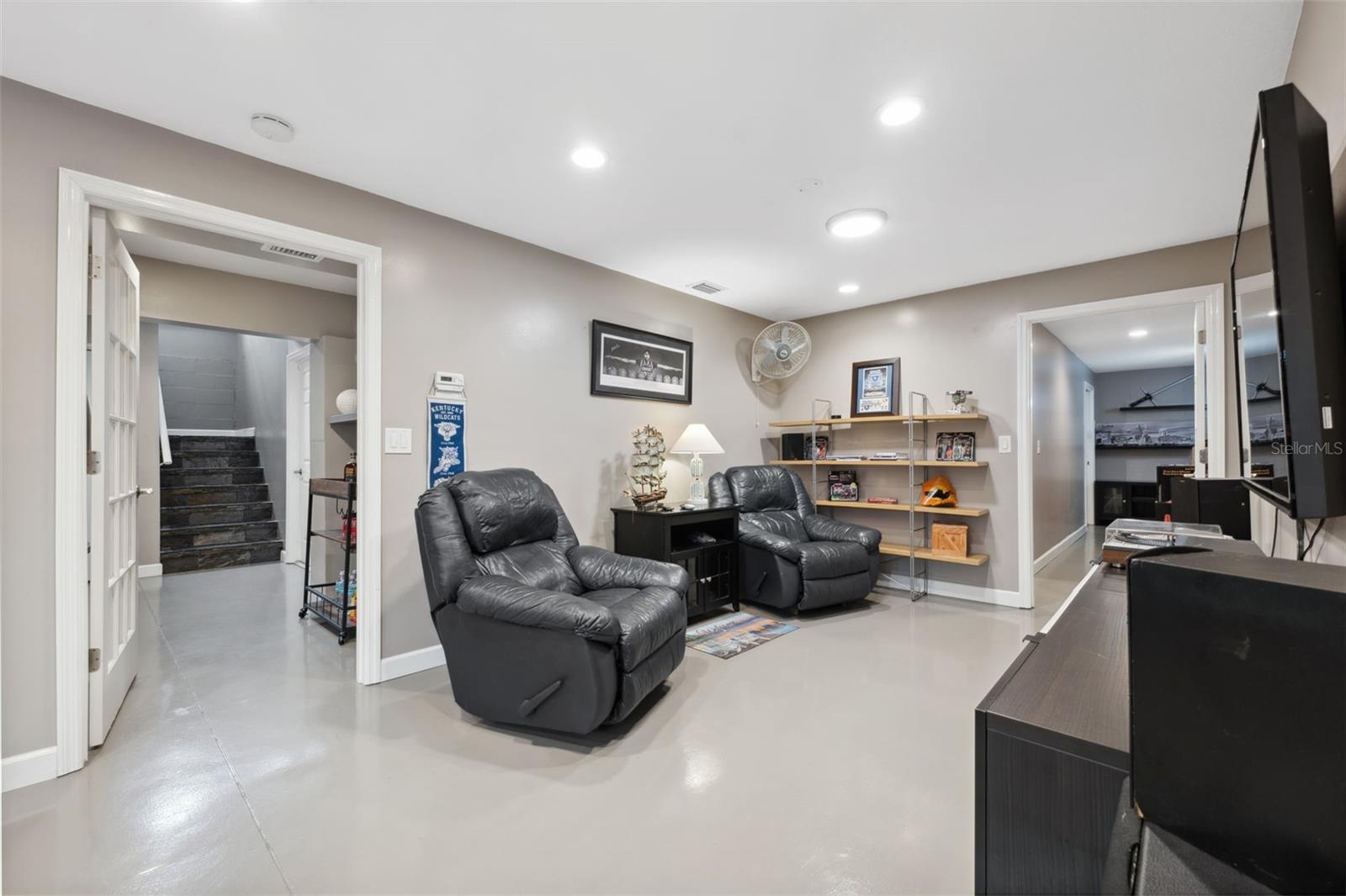 3114 BLUFF BLVD, HOLIDAY, FL, 34691
