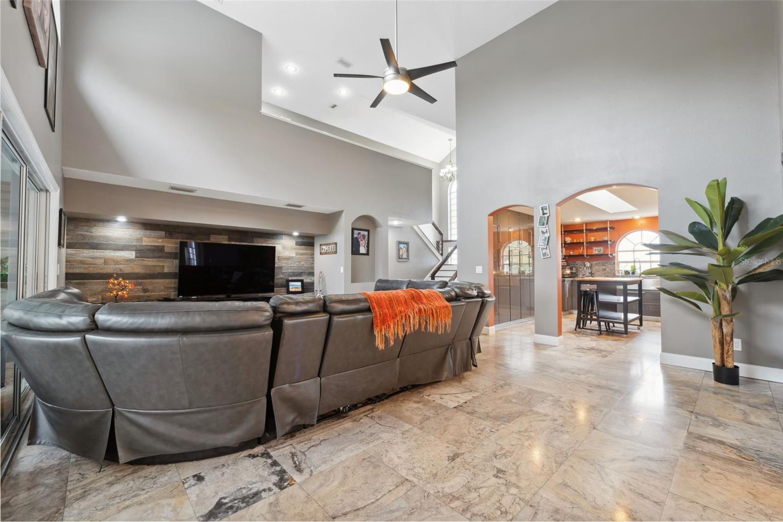 3114 BLUFF BLVD, HOLIDAY, FL, 34691