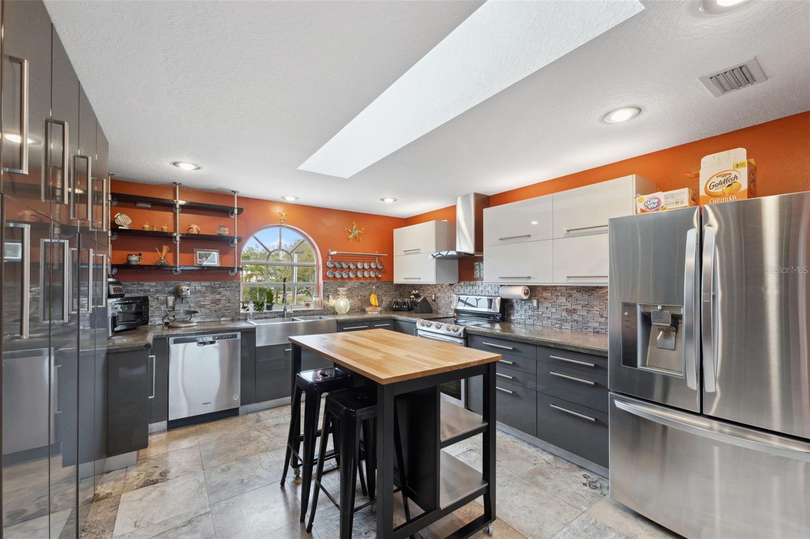 3114 BLUFF BLVD, HOLIDAY, FL, 34691