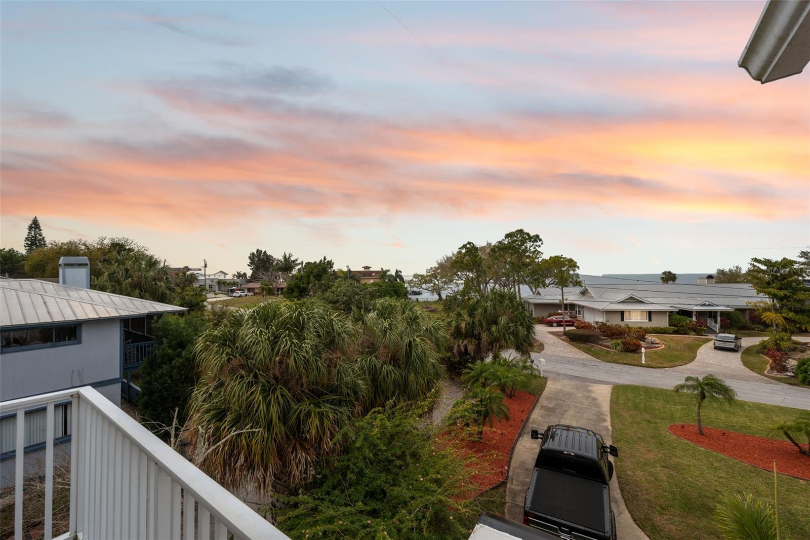 3114 BLUFF BLVD, HOLIDAY, FL, 34691