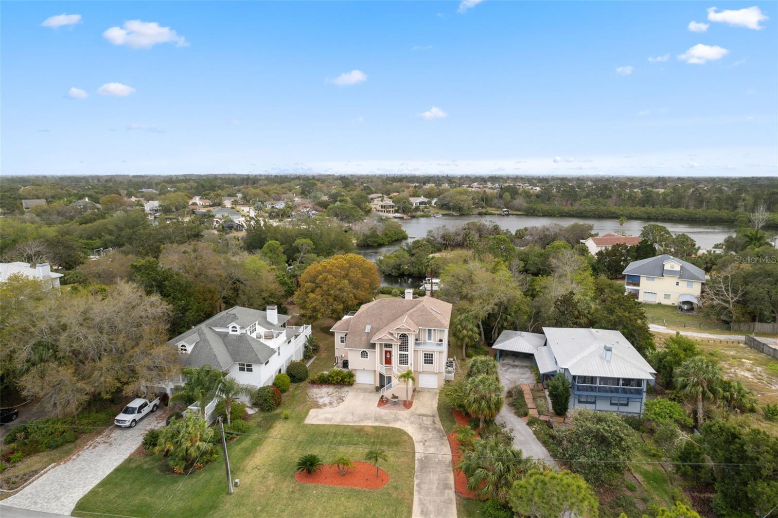 3114 BLUFF BLVD, HOLIDAY, FL, 34691
