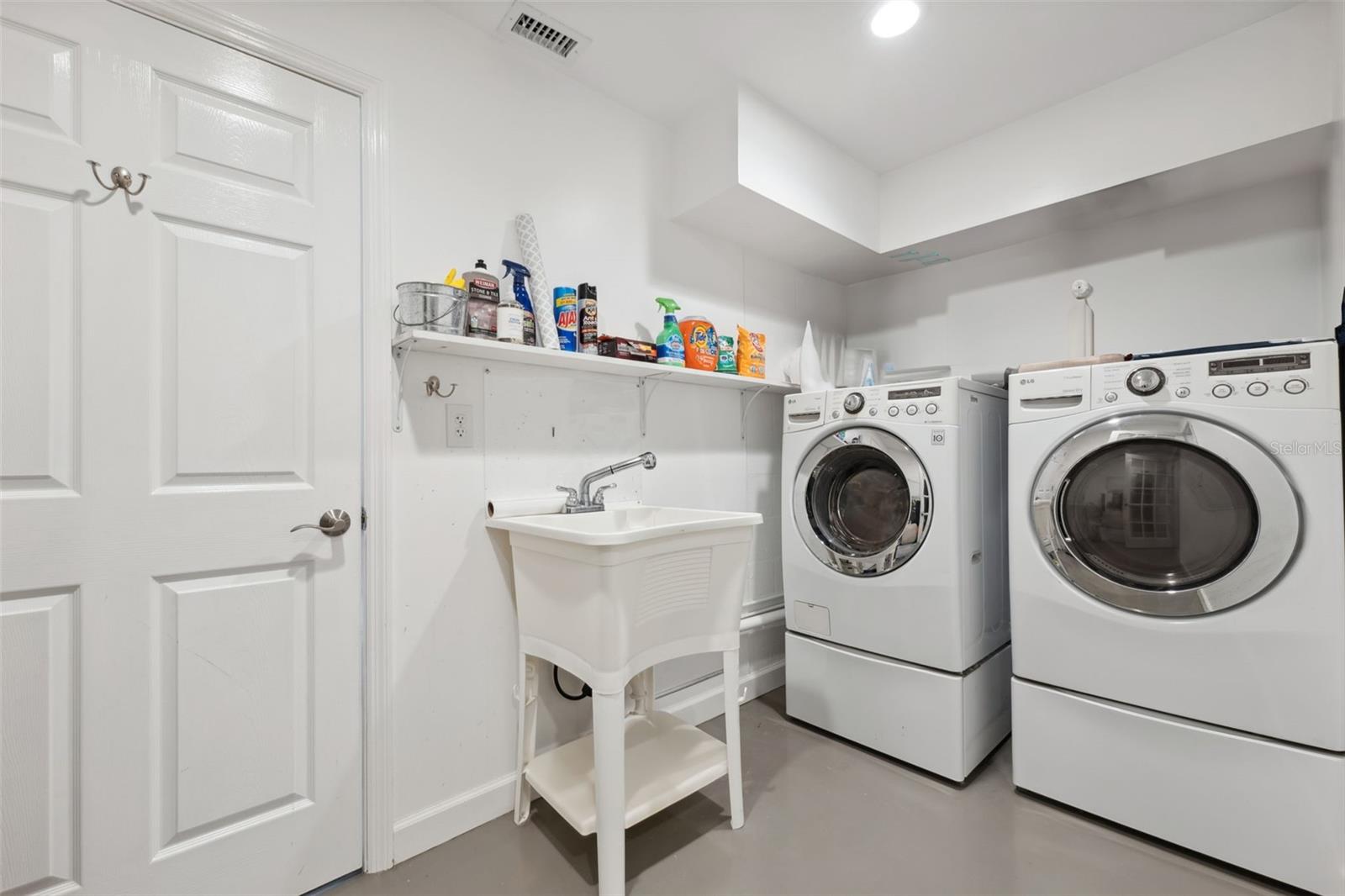 3114 BLUFF BLVD, HOLIDAY, FL, 34691
