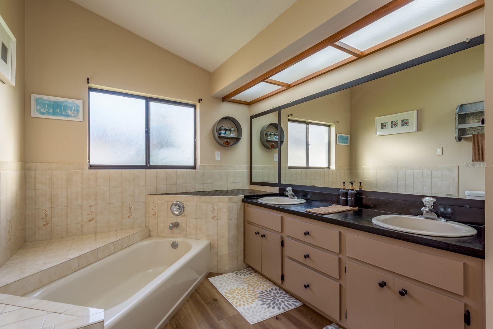 8035 WOODBROOK CT, HUDSON, FL, 34667