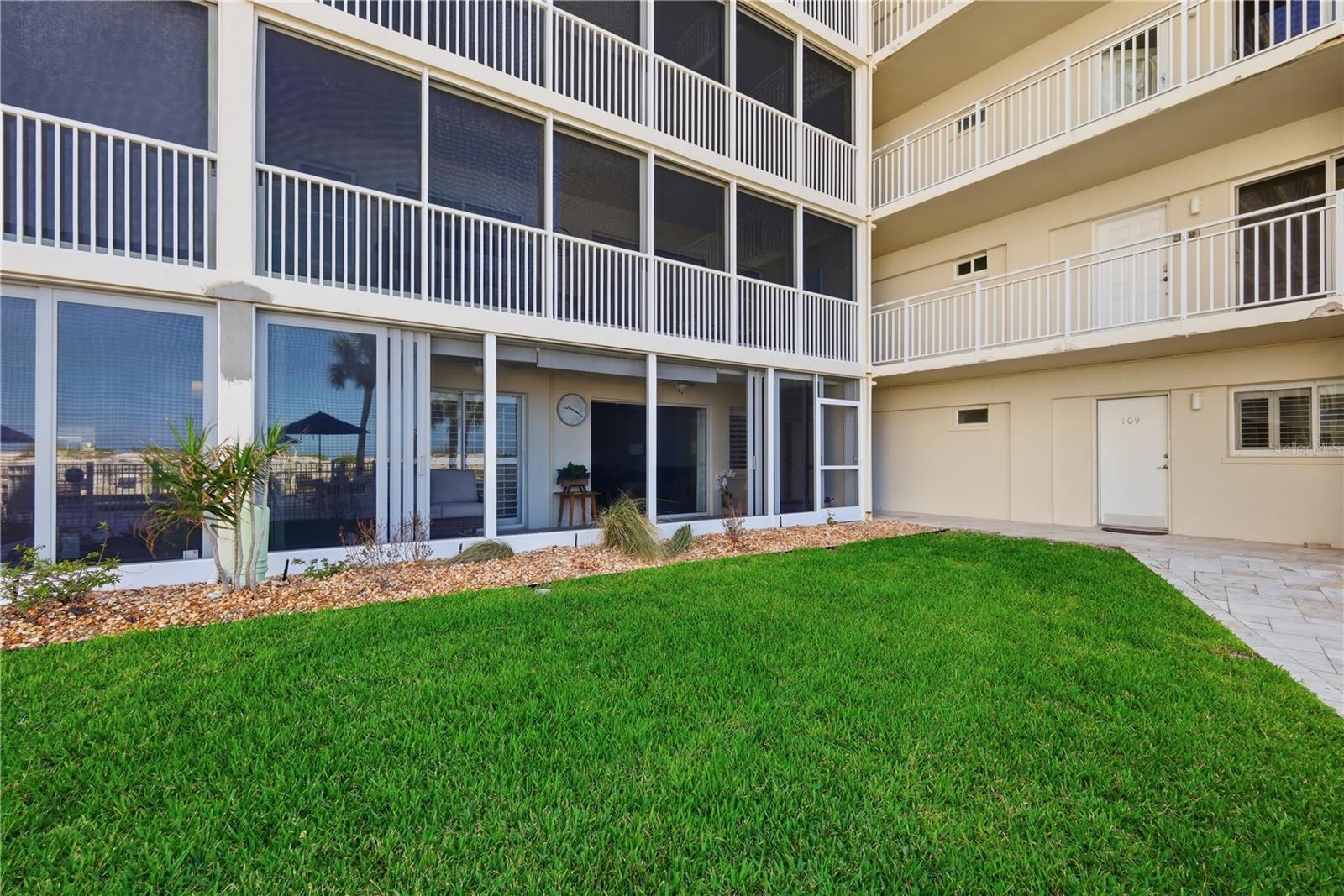 1150 TARPON CENTER DR #1G, VENICE, FL, 34285