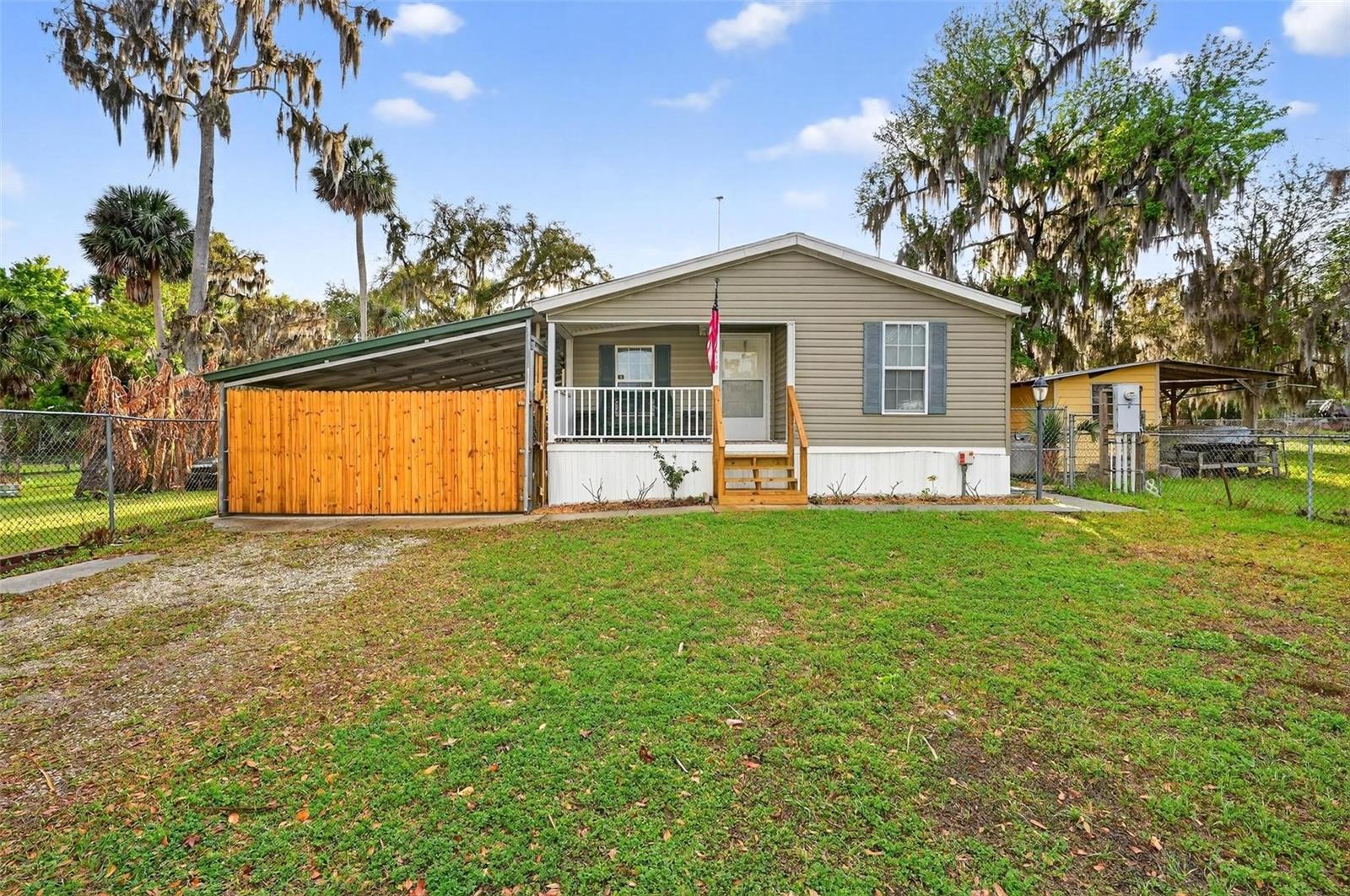 9450 NE 306TH CT, FORT MC COY, FL, 32134