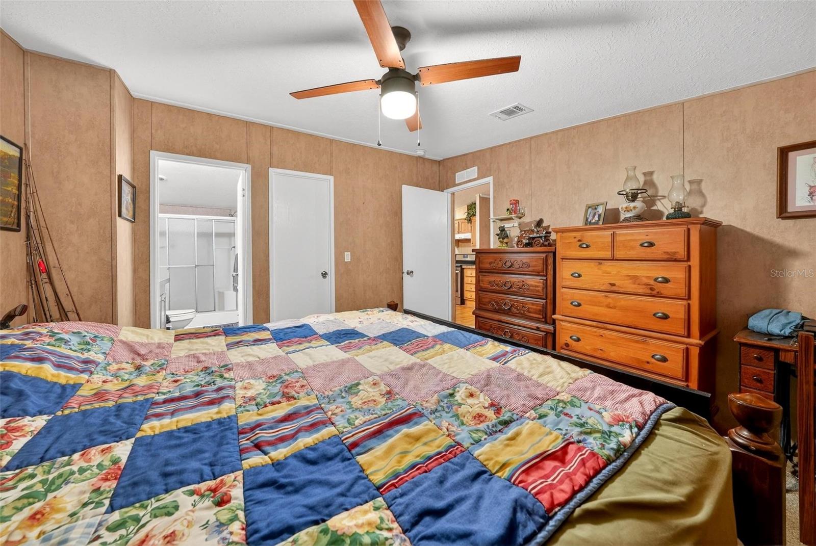 9450 NE 306TH CT, FORT MC COY, FL, 32134
