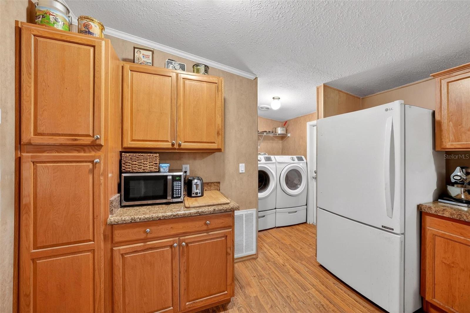 9450 NE 306TH CT, FORT MC COY, FL, 32134