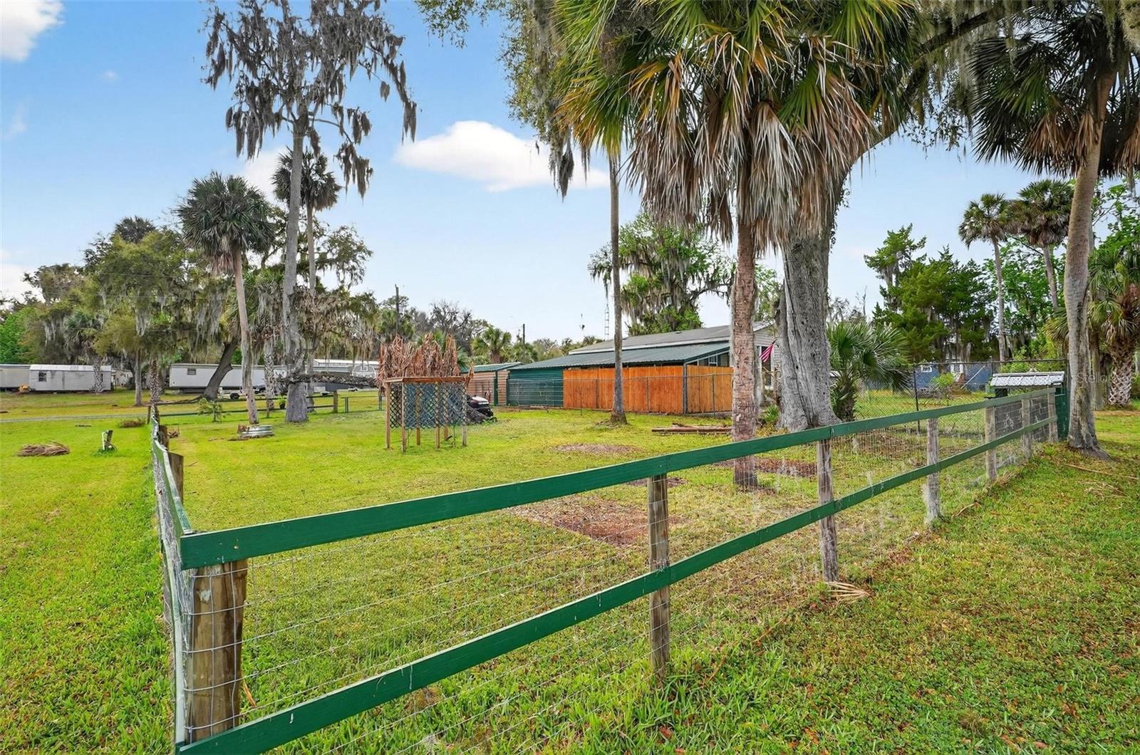9450 NE 306TH CT, FORT MC COY, FL, 32134