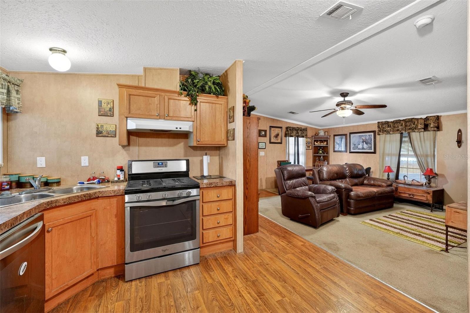 9450 NE 306TH CT, FORT MC COY, FL, 32134