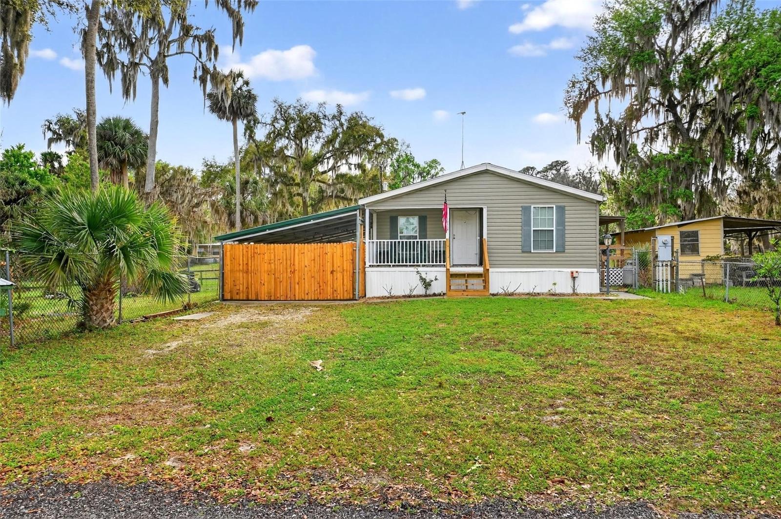 9450 NE 306TH CT, FORT MC COY, FL, 32134